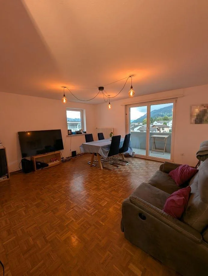 günstige ruhige zentrale 4-Zimmer Wohnung