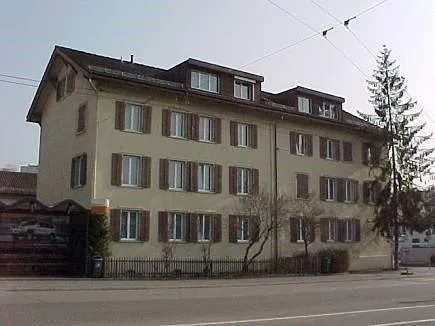 Gemütliche 1-Zimmer-Dachwohnung zentral Bruggen St. Gallen