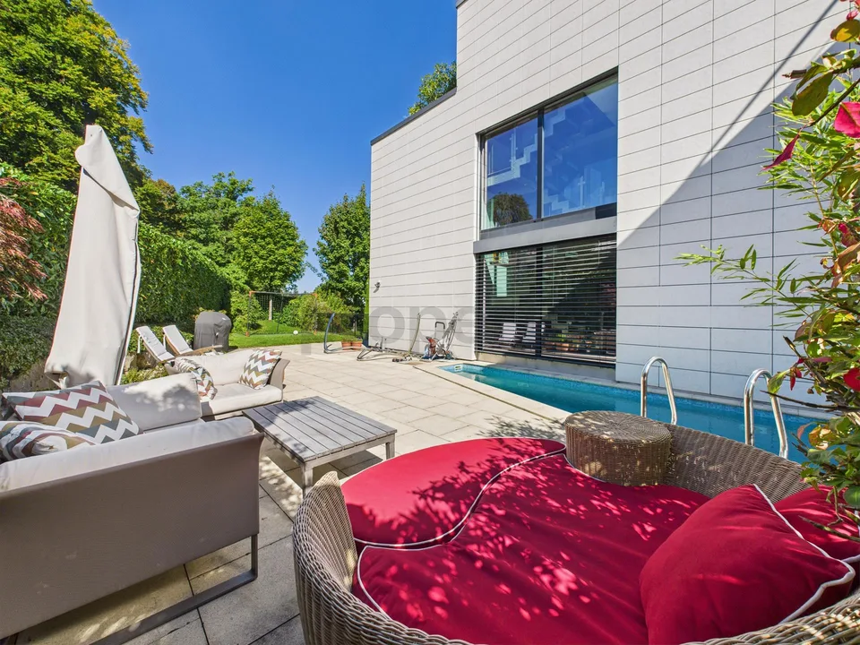 Wunderschönes Haus in Rüschlikon an perfekter Lage