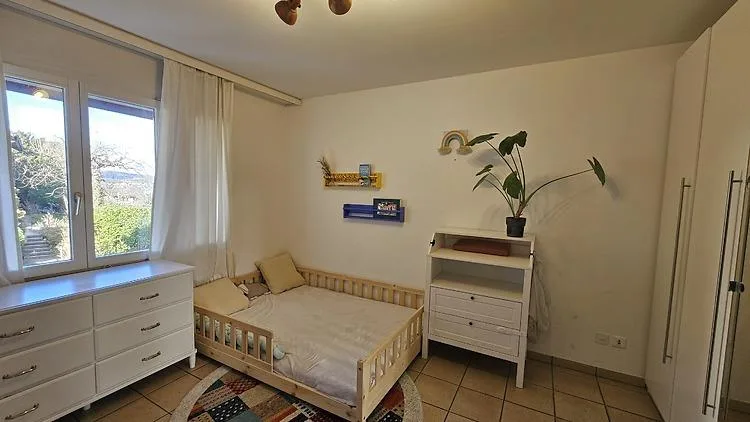 3½ PIÈCES APPARTMENT À ZURICH - QUARTIER 9 ALBISRIEDEN, MEUBLÉ, TEMPORAIRE