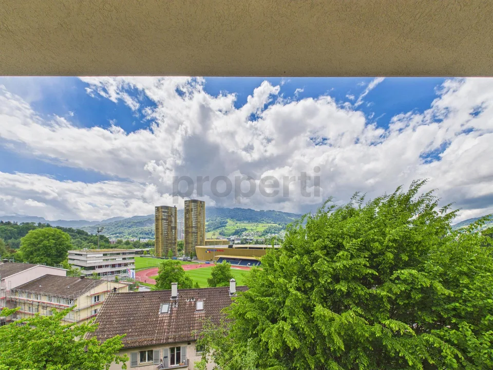 Exklusive 4.5-Zimmer-Wohnung mit Balkon, Luzern