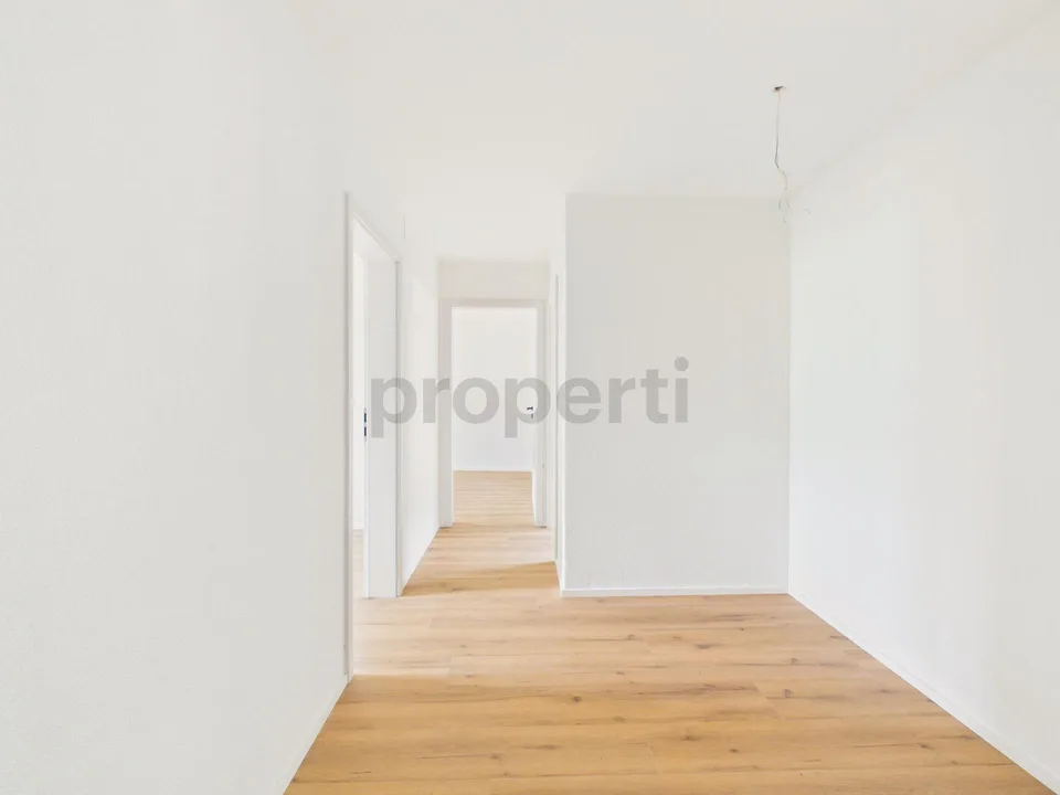 Hochwertig sanierte 3.5-Zimmer-Wohnung im Erstbezug