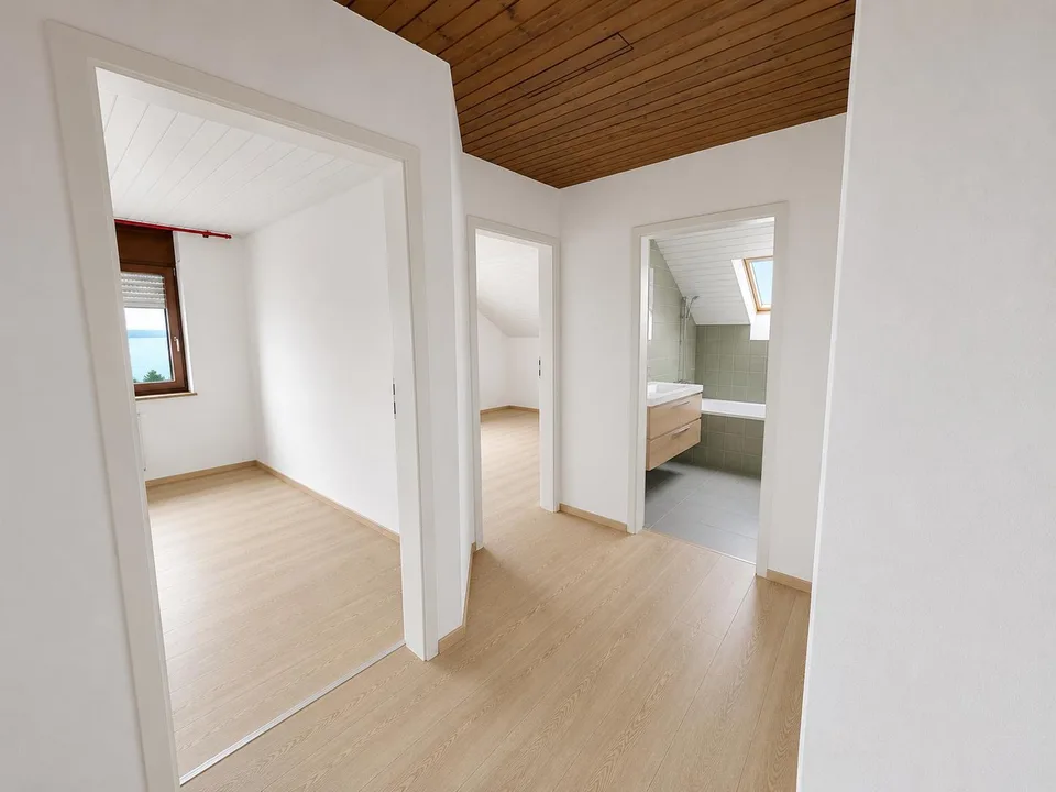 Wohnen mit Weitsicht  grosszügige 4½-Zimmerwohnung mit Seesicht in ...