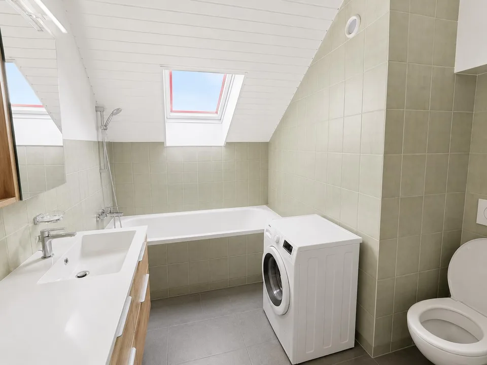 Wohnen mit Weitsicht  grosszügige 4½-Zimmerwohnung mit Seesicht in ...