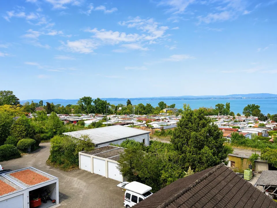 Wohnen mit Weitsicht  grosszügige 4½-Zimmerwohnung mit Seesicht in ...
