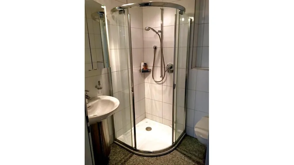 4½ ZI-WOHNUNG IN SCHINDELLEGI (SZ), MÖBLIERT, TEMPORÄR – foto 14 di 14