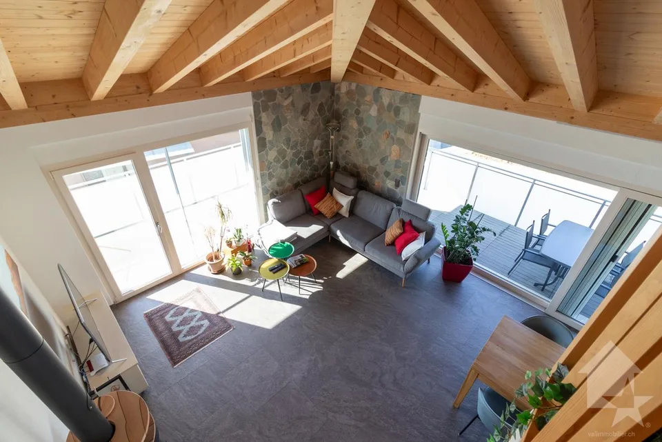 Magnifique appartement mansardé de 4,5 pces