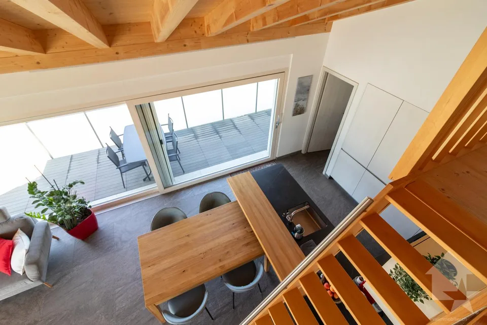 Magnifique appartement mansardé de 4,5 pces