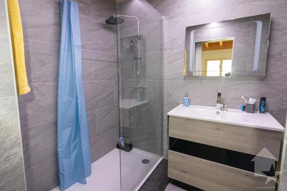 Magnifique appartement mansardé de 4,5 pces