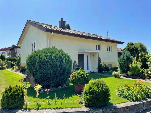 Freistehendes Einfamilienhaus