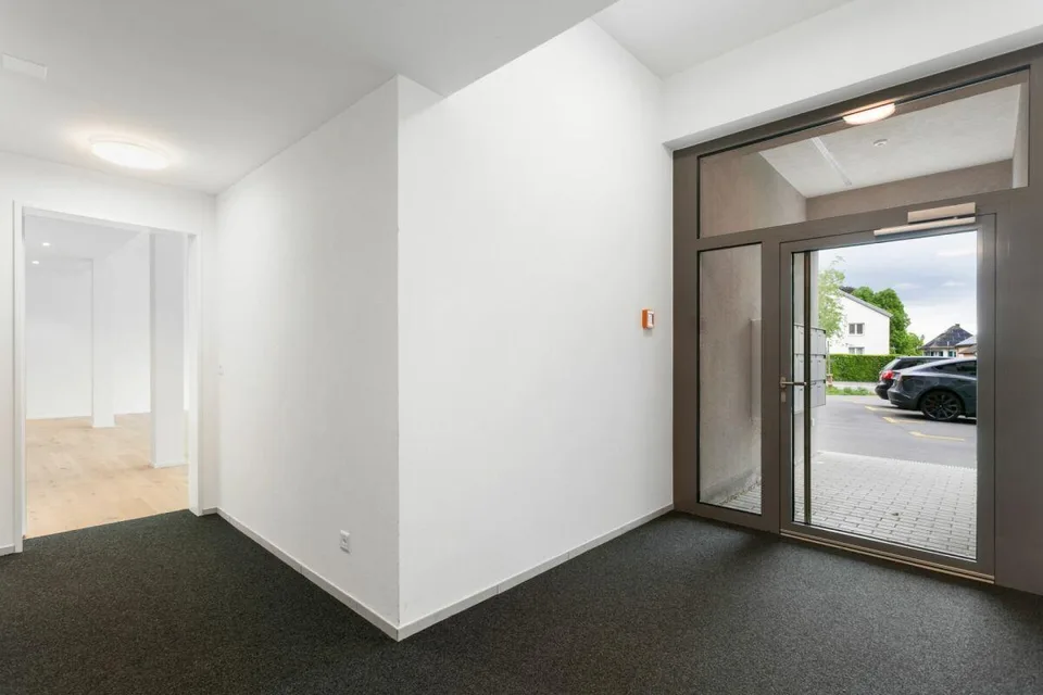 Erstbezug: Moderne Gewerbefläche mit hochwertigem Ausbau an zentral...