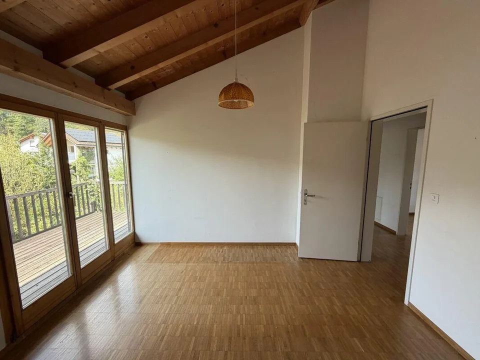 Reiheneckeinfamilienhaus mit separater Garagenbox an ruhiger und so...