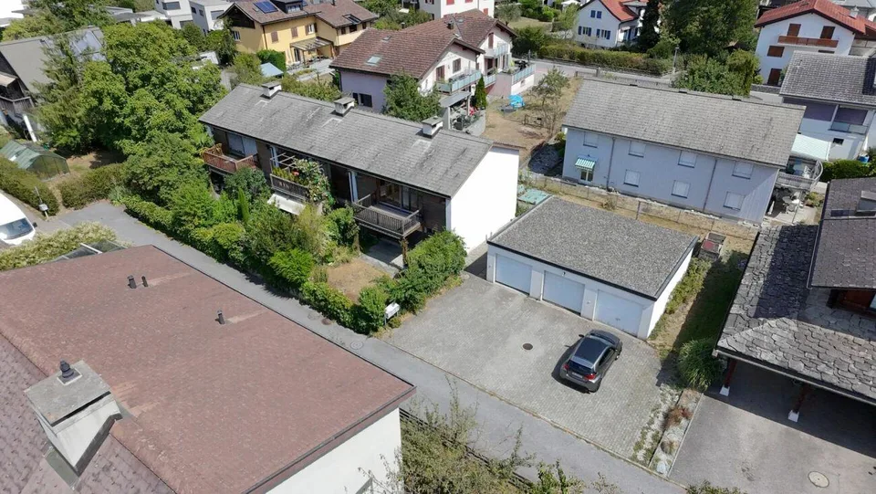 Reiheneckeinfamilienhaus mit separater Garagenbox an ruhiger und so...