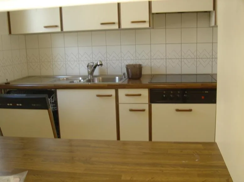 4.5 Zi. Wohnung mit eigener Waschküche und 2 Garagenplätzen