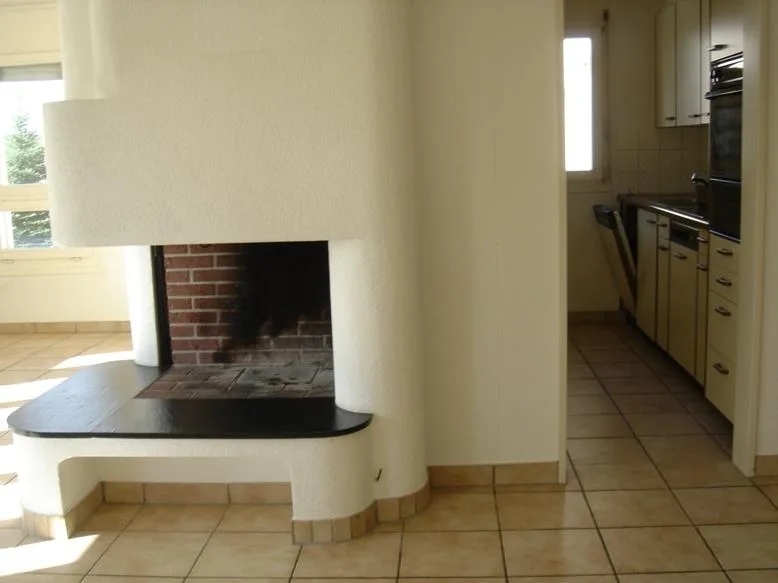 4.5 Zi. Wohnung mit eigener Waschküche und 2 Garagenplätzen