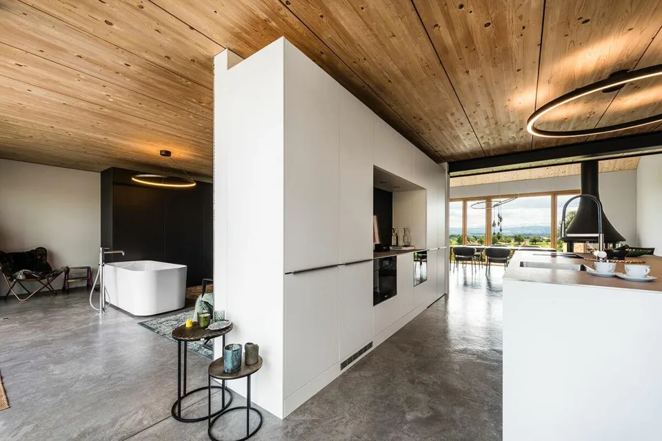 Architektonisches Schmuckstück mit Seeblick