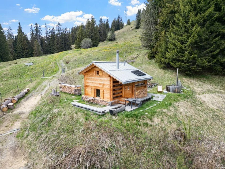 Exklusives Maiensäss mit traumhafter Aussicht