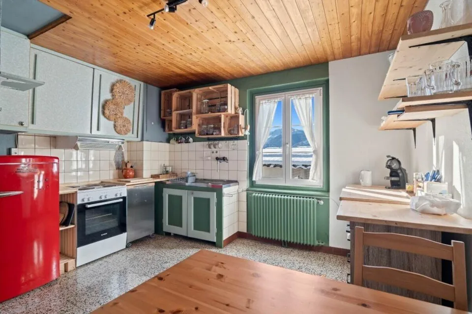 Einzigartig! Zweifamilienhaus im Skigebiet Crans-Montana/VS