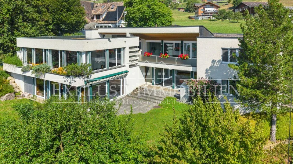 Bauhaus mit Charakter - Aussicht ohne Kompromisse - Potenzial für V...