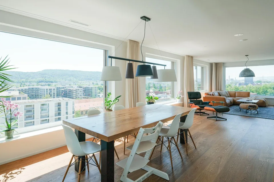Wohnen über den Baumkronen im Hochhaus Neuguet