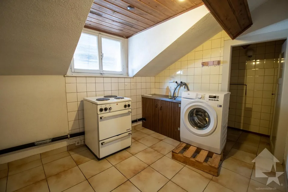 Immeuble à rénover de 3 appartements au coeur de Martigny