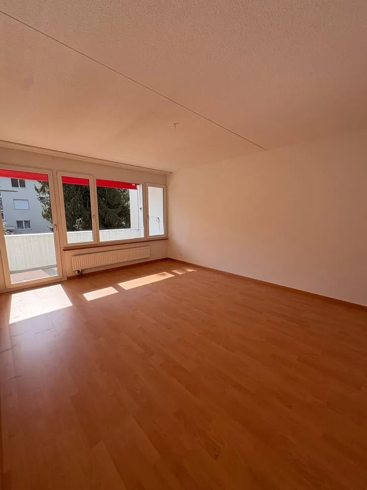 Helle & grosse 3.5-Zimmerwohnung in Lyss