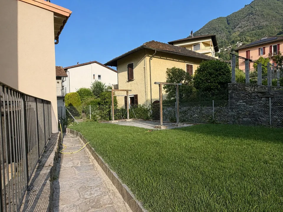 Casa Monofamiliare con giardino
