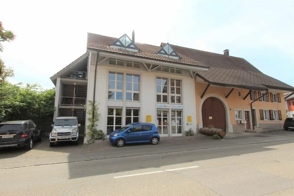 Frick / 3.5 Zimmer-Wohnung 1. OG