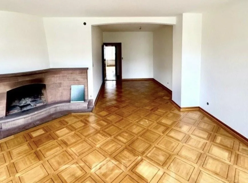 Traumhafte Wohnung mit Chemineé direkt am Rhein