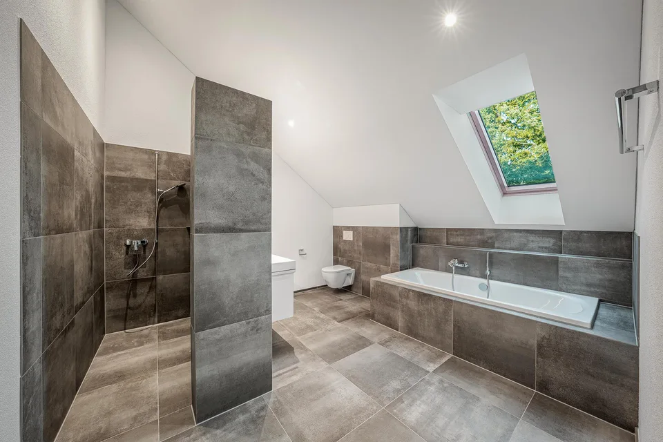 Exclusive 4 1/2-Zimmer Wohnung zu vermieten