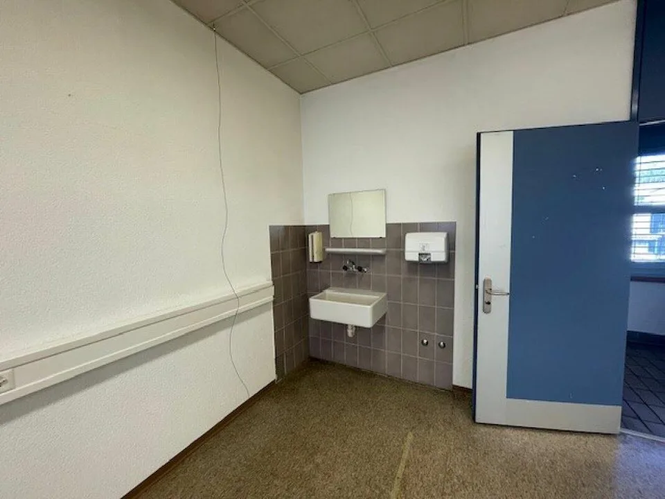 Büro- und Gewerbefläche im Raum Rapperswil zu vermieten!