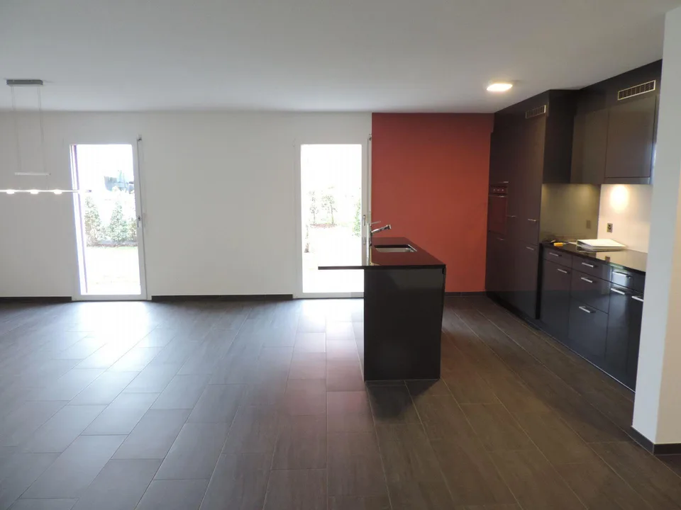 Tolle 4.5-Zimmer-Wohnung im Erdgeschoss