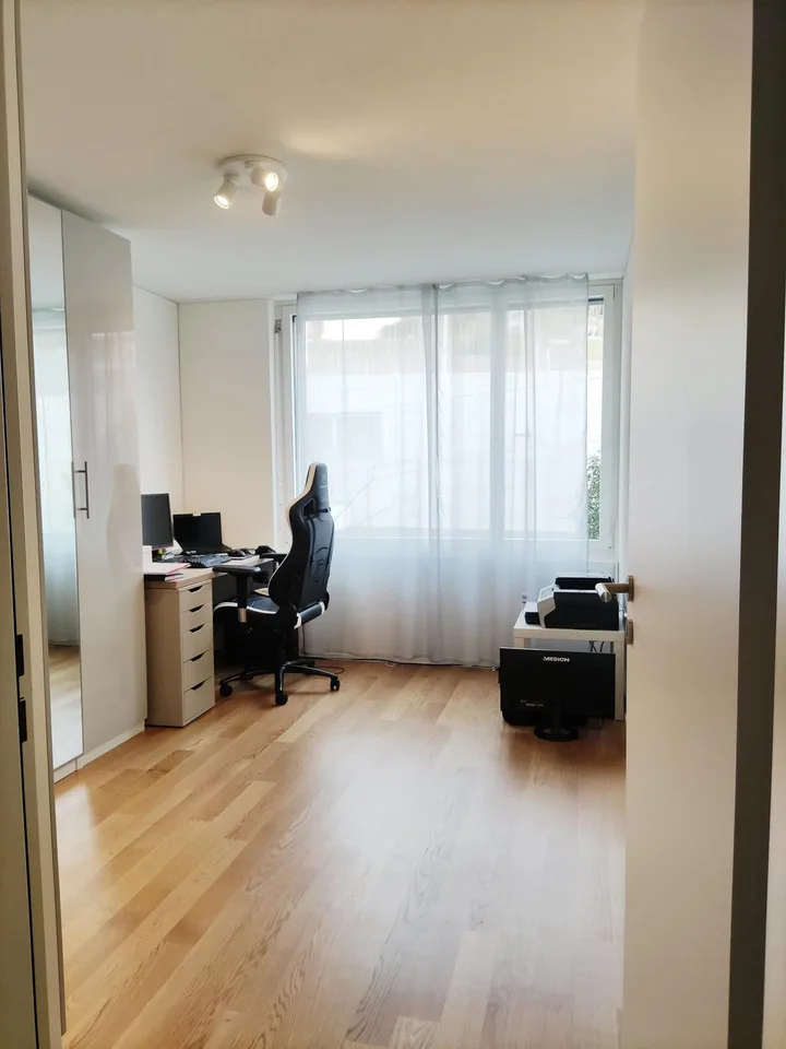 Moderne 3 1/2-Zimmerwohnung mit Gartensitzplatz