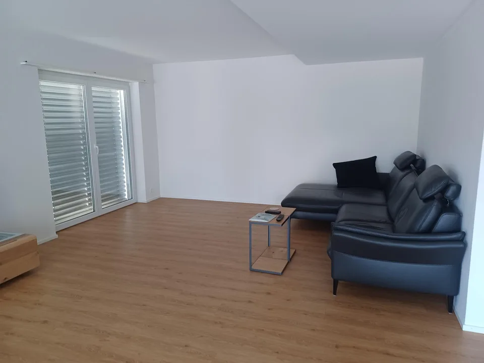 Schöne, helle 2,5 Zimmerwohnung