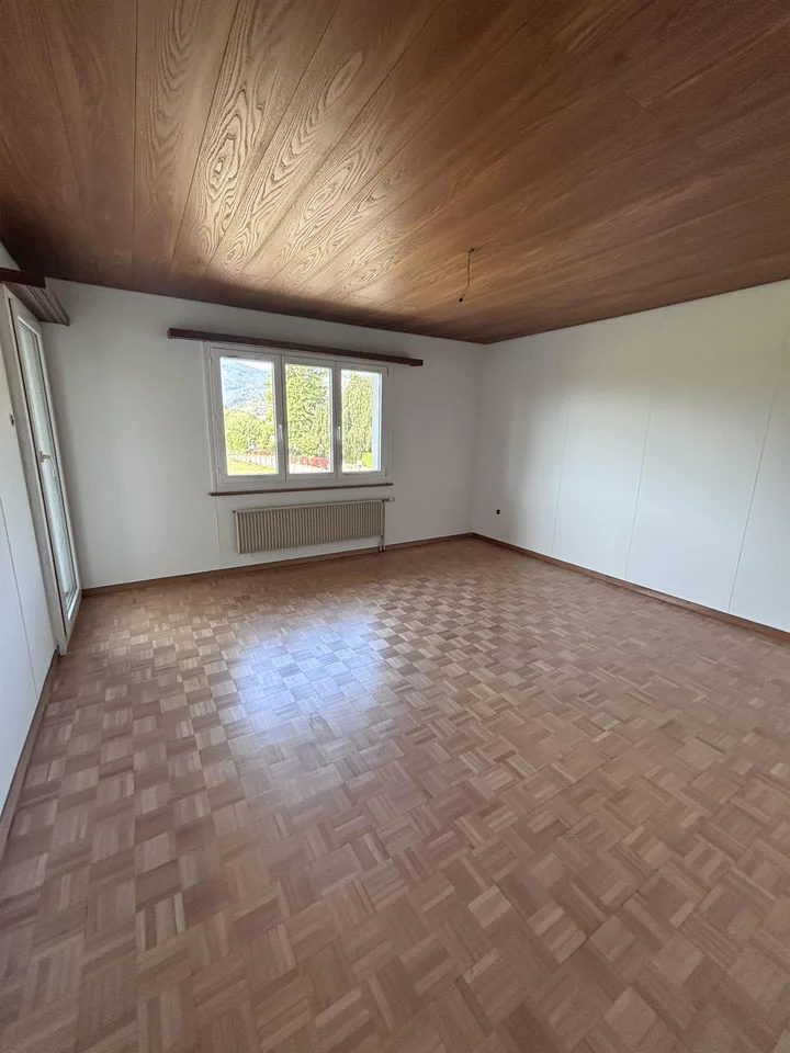 saniertes 6.5-Zi-EFH an ruhiger Lage