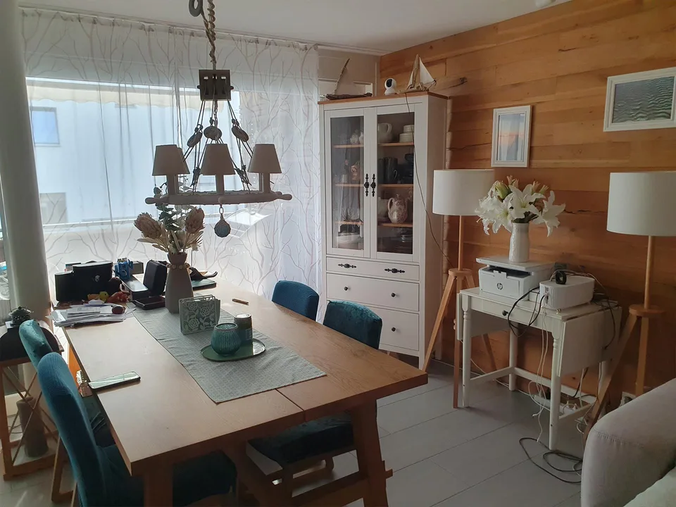 Traumhafte 3.5-Zimmer Terrassenwohnung mit unendlich Stauraum