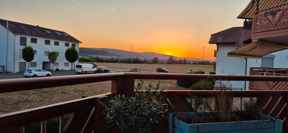Schöne Wohnung mit Aussicht in Waltenschwil