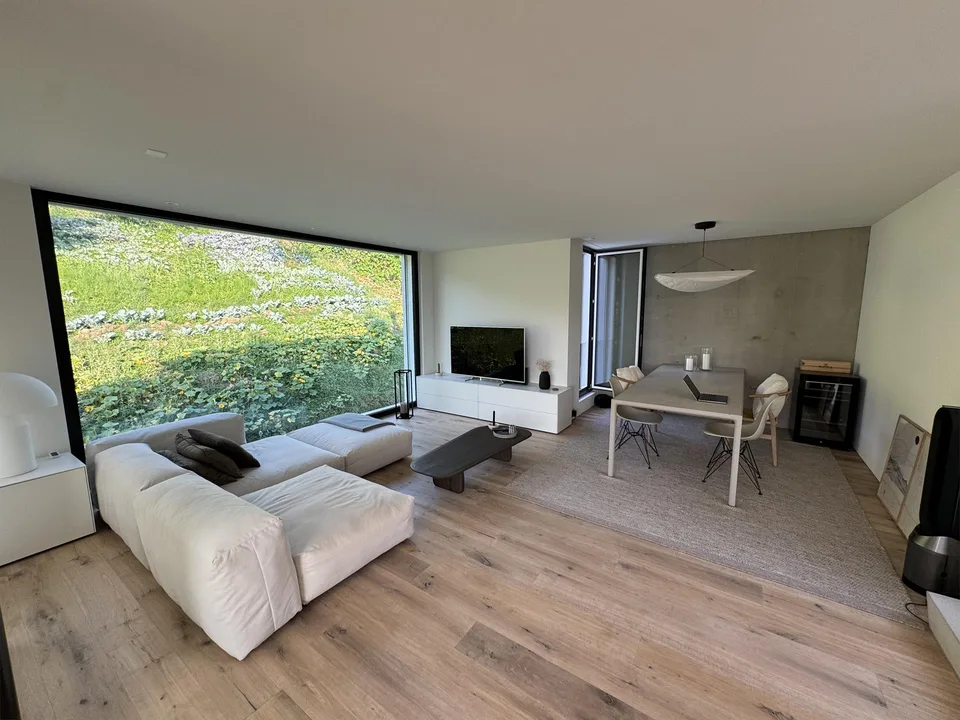 Traumhafte 4.5-Zimmer-Maisonette im Eigentumsstandard mit Dachterrasse