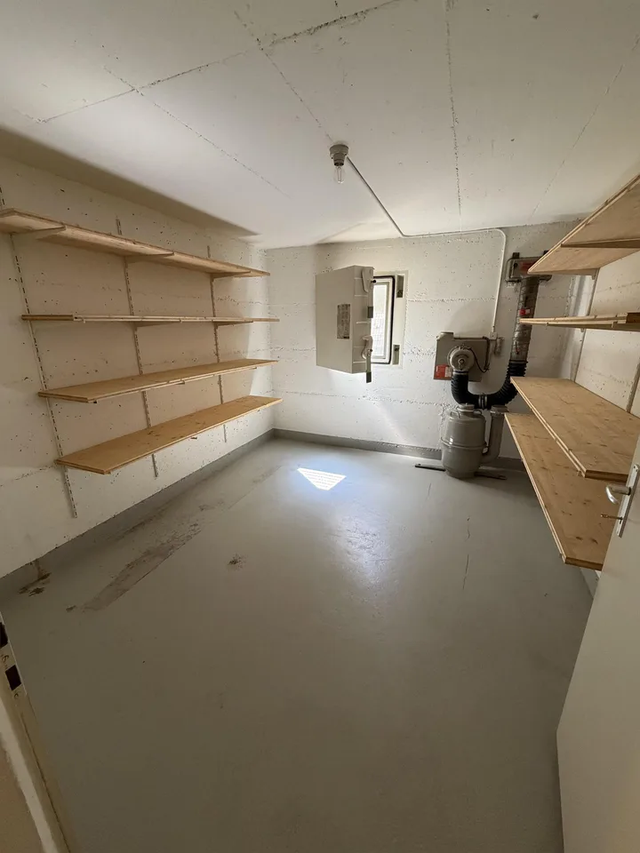 8.5 Zimmer Einfamilienhaus auf Bauernhof zu vermieten