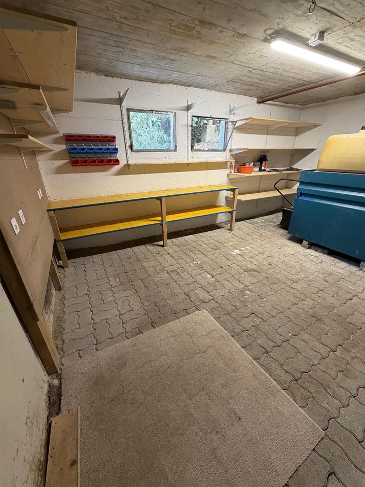 8.5 Zimmer Einfamilienhaus auf Bauernhof zu vermieten