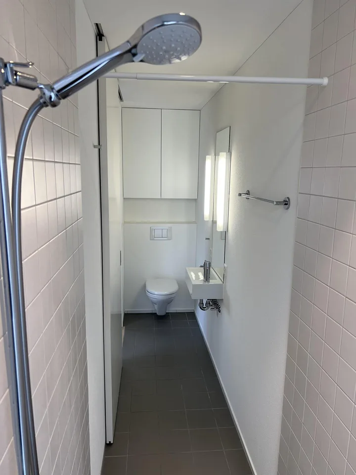 Modernes Wohnen im Grünen mit Gartensitzplatz