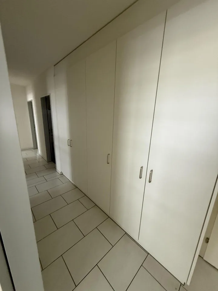 Sonnige 4 1/2 Zimmer Attika Wohnung mit Panorama-Aussicht