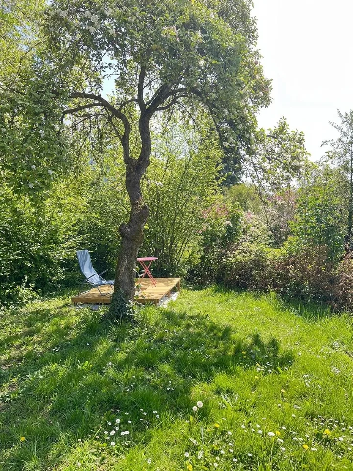Architektonisches Bijou mit privater Gartenidylle