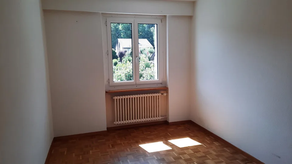 Kleine 4-Zimmerwohnung mit Balkon