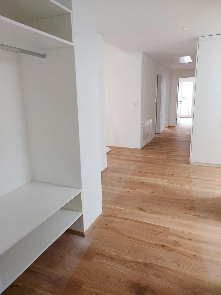 moderne 4,5 Zimmer-Dachwohnung