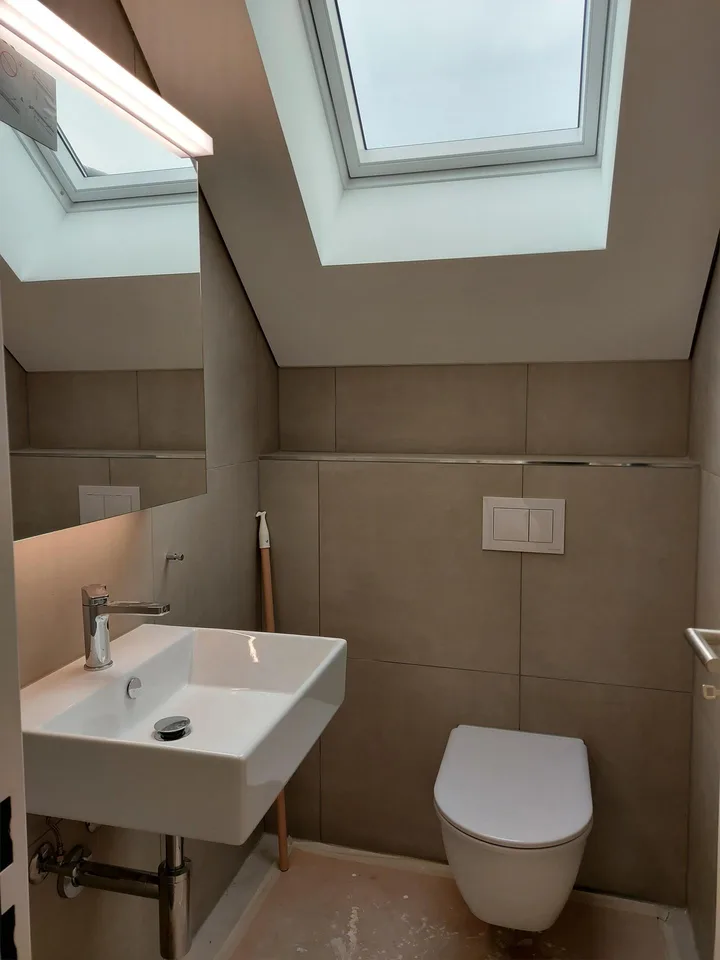 moderne 4,5 Zimmer-Dachwohnung