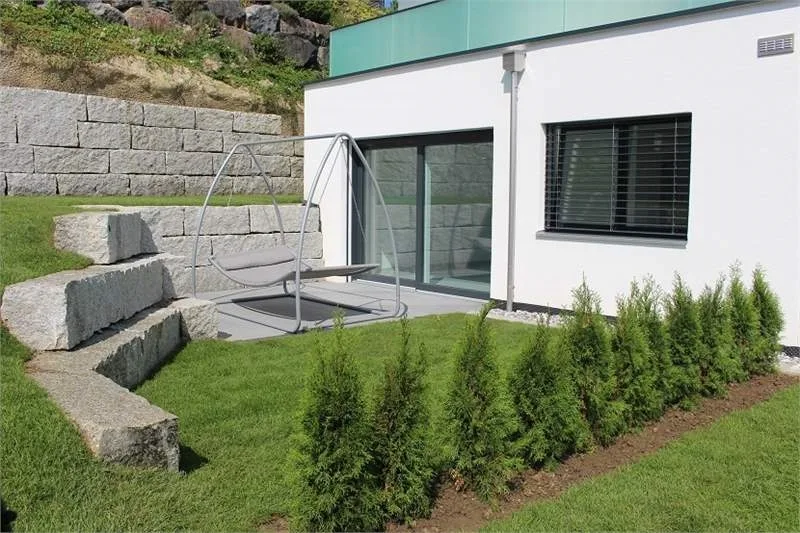 3 1/2 Zi. Gartenwohnung in exklusiver Liegenschaft