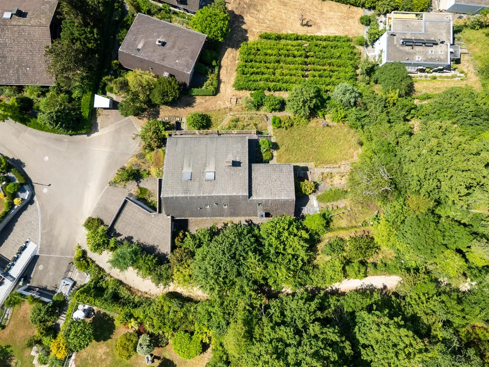 Bauland und Wohnhaus - Investition mit doppeltem Potenzial