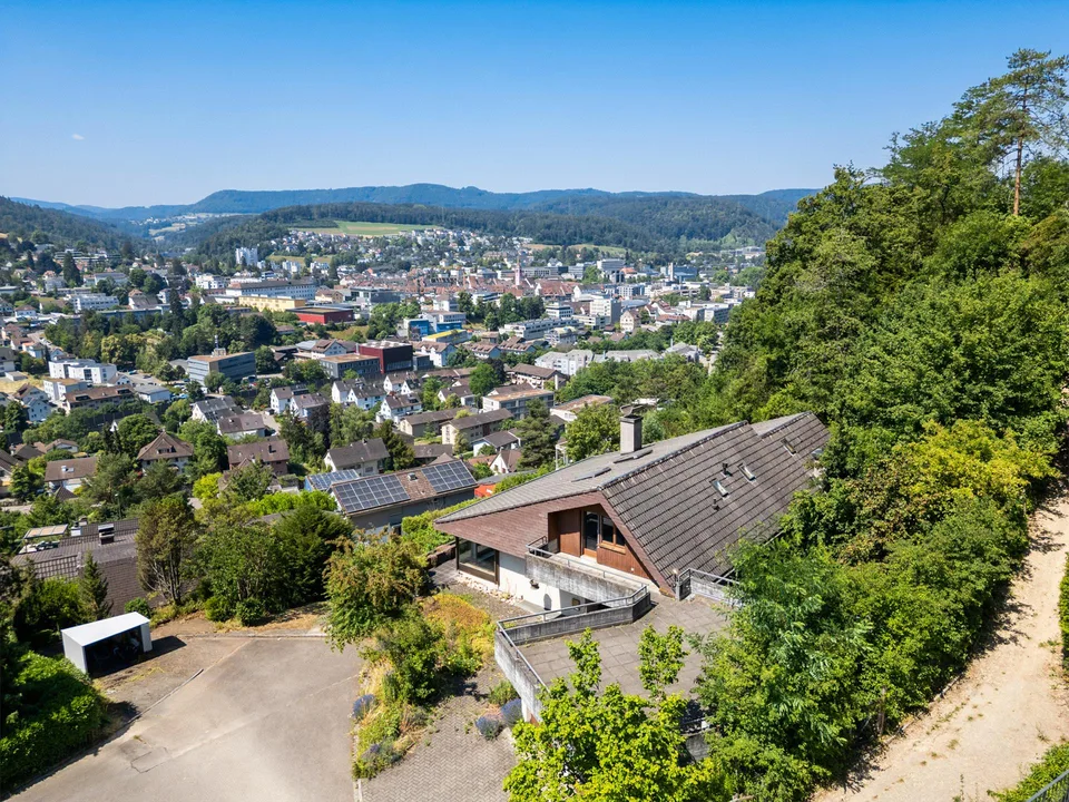 Bauland und Wohnhaus - Investition mit doppeltem Potenzial
