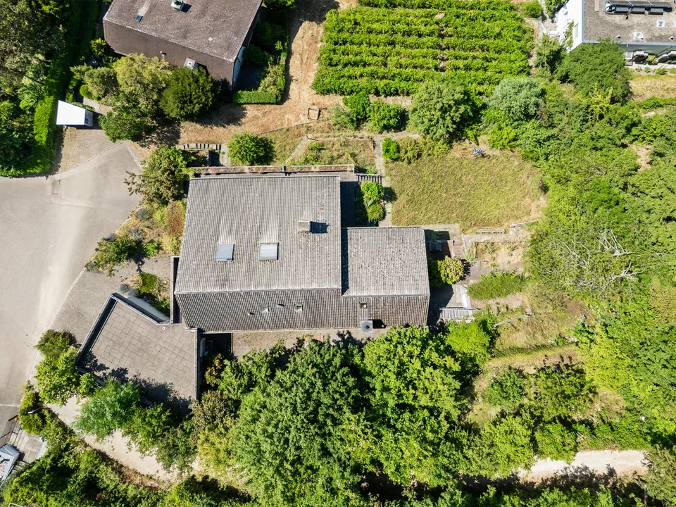 Bauland und Wohnhaus - Investition mit doppeltem Potenzial